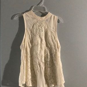 Lace flowy tank top.